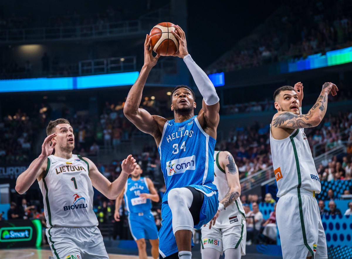 希腊队取得惊人表现晋级欧洲锦标赛 希腊队取得惊人表现晋级欧洲锦标赛