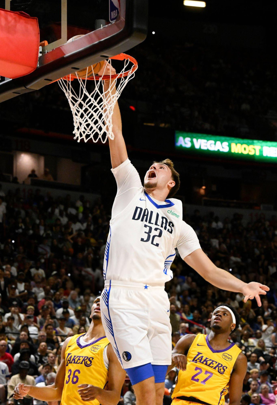 独行侠主场告捷,全队合力取得关键胜利的简单介绍 独行侠主场告捷,全队合力取得关键胜利的简单介绍