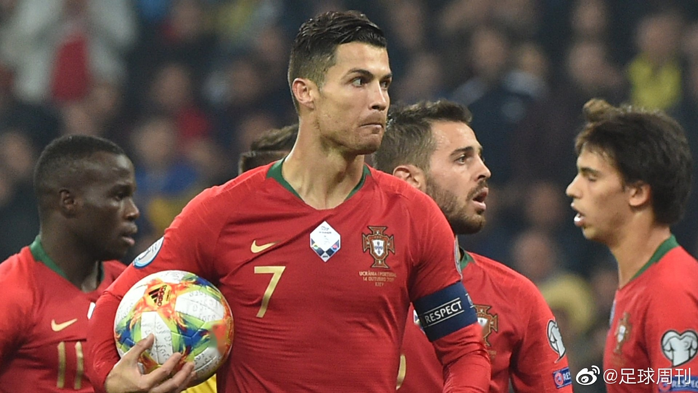 乌克兰国家队突破重围,晋级下一轮 乌克兰国家队突破重围,晋级下一轮