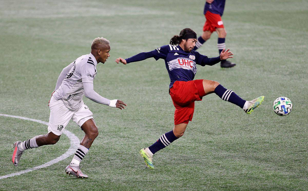 包含那不勒斯主场惨败,遭遇低迷的词条 包含那不勒斯主场惨败,遭遇低迷的词条