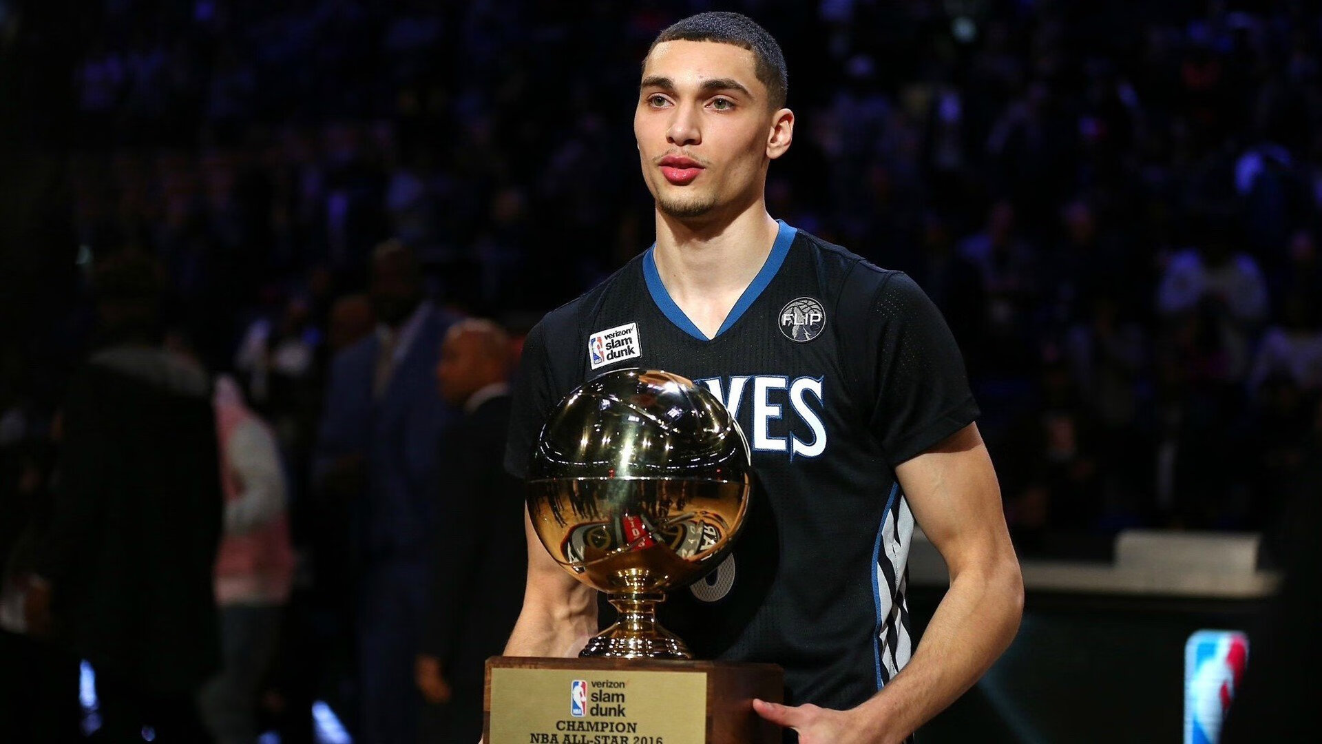 奥斯梅恩发挥堪称完美，切尔西稳稳拿下伊朗友谊赛